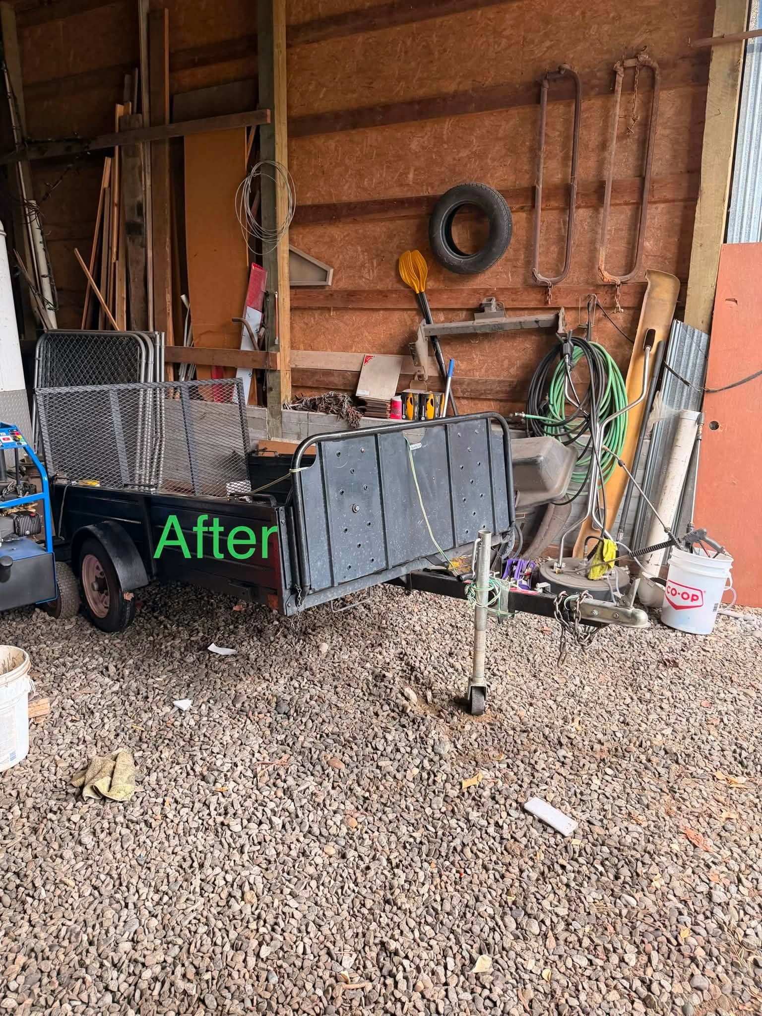 Trailer empty after dump run